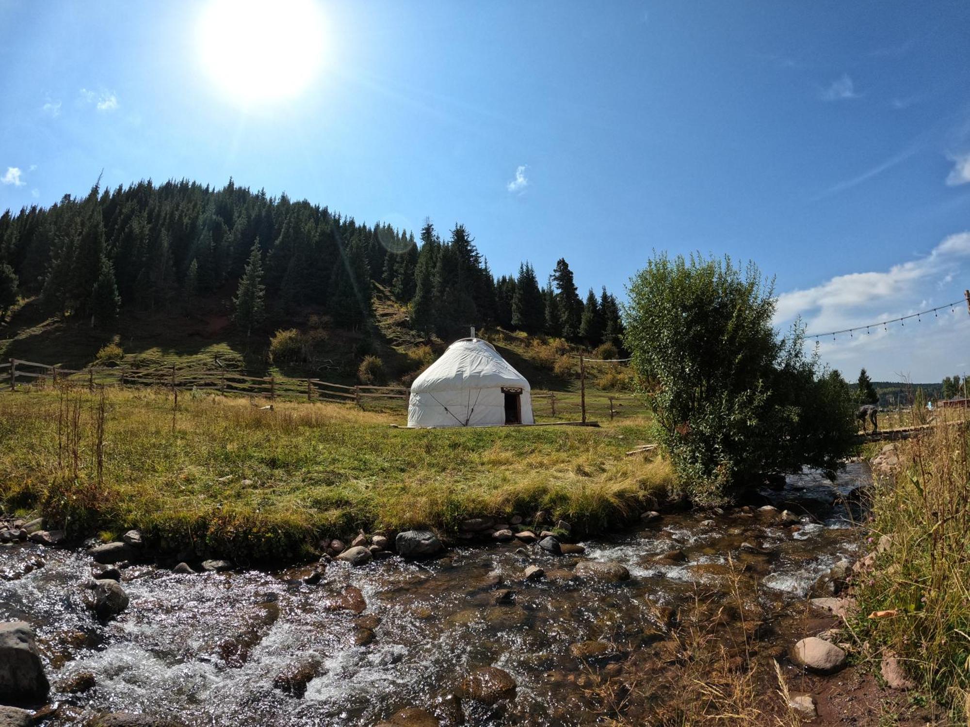 Mine Hostel Dzhergalan Jyrgalan 외부 사진