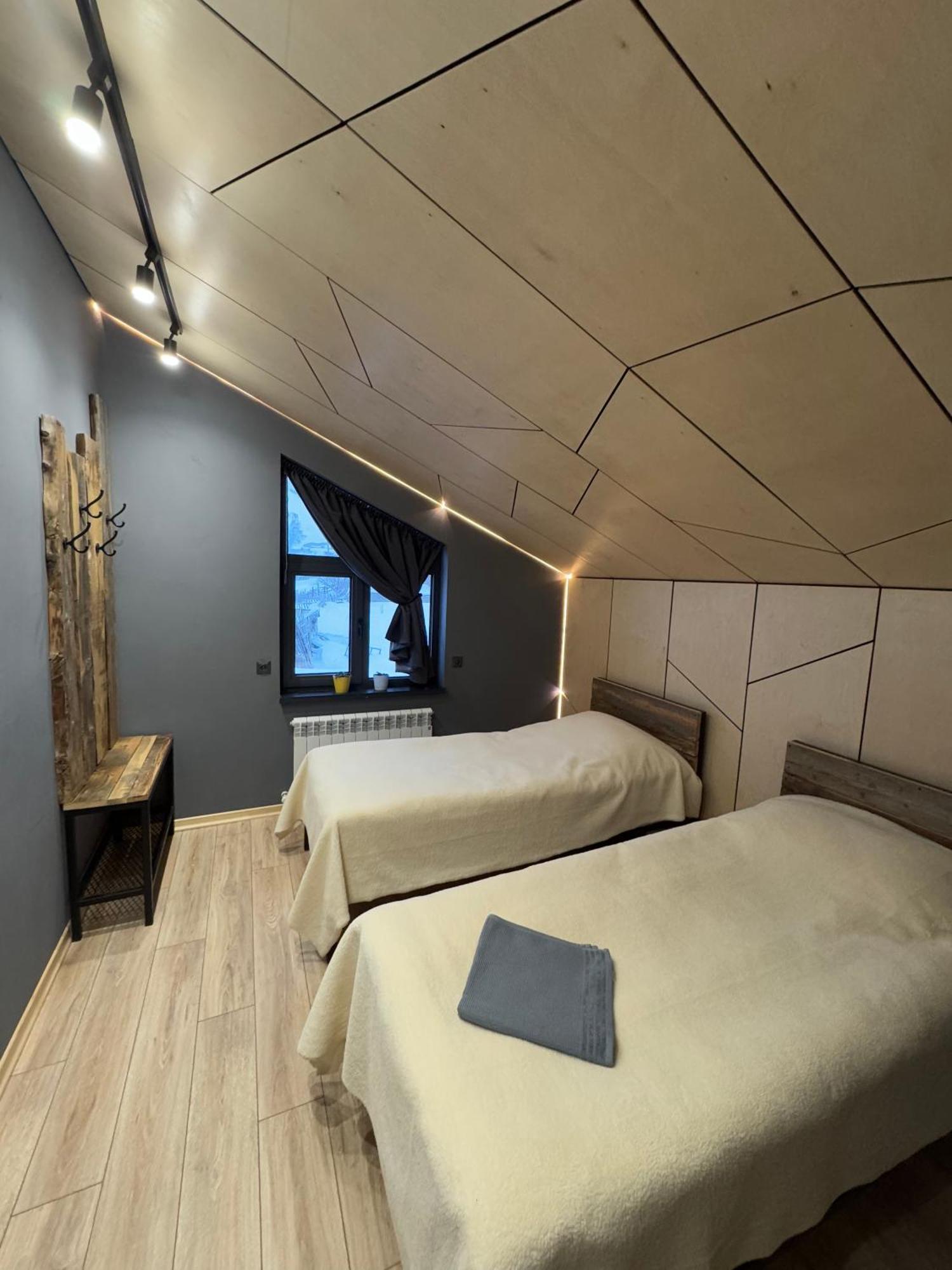 Mine Hostel Dzhergalan Jyrgalan 외부 사진